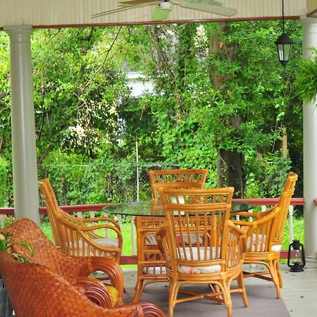 Hardeman House Bed And Breakfast Nacogdoches Exterior photo