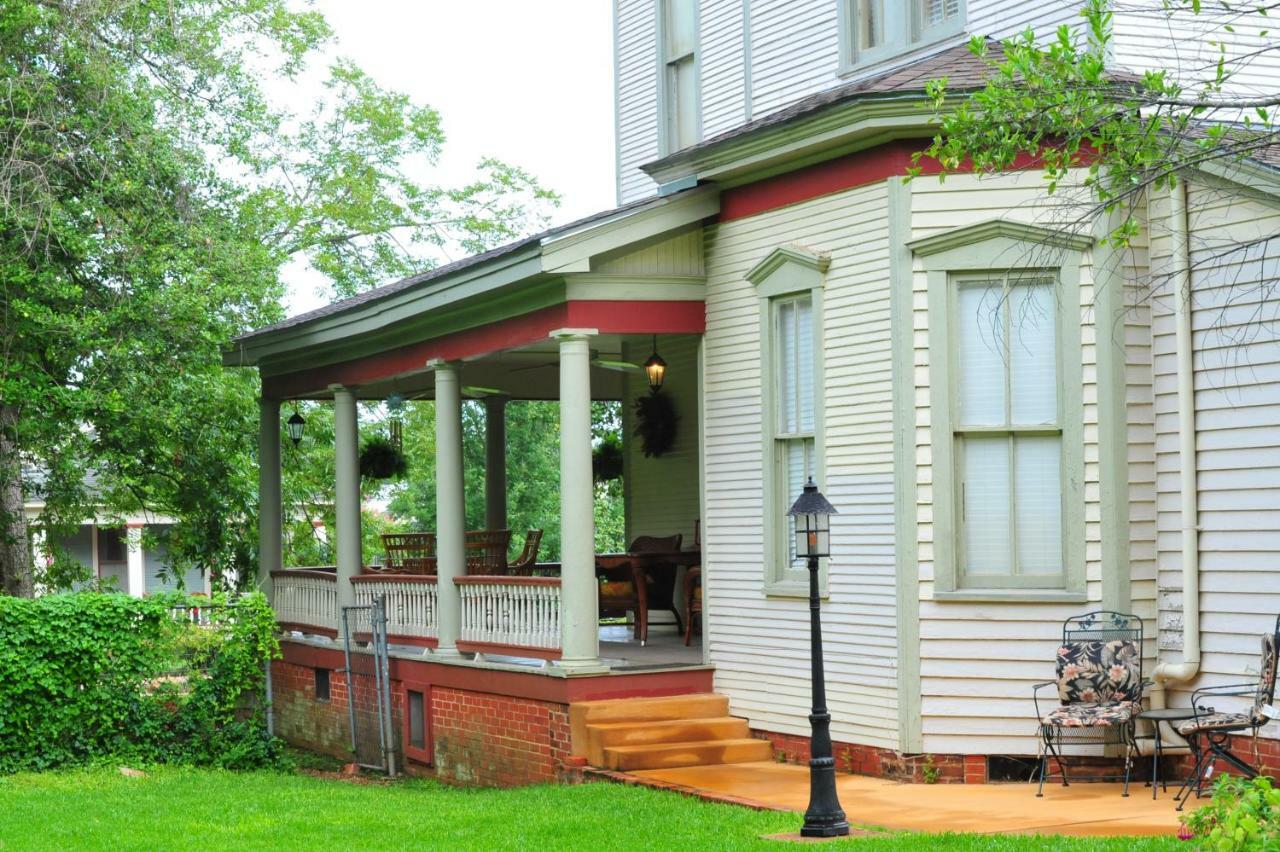 Hardeman House Bed And Breakfast Nacogdoches Exterior photo